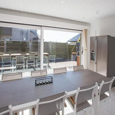 Villa In Near The Beach, Cleaning Included
